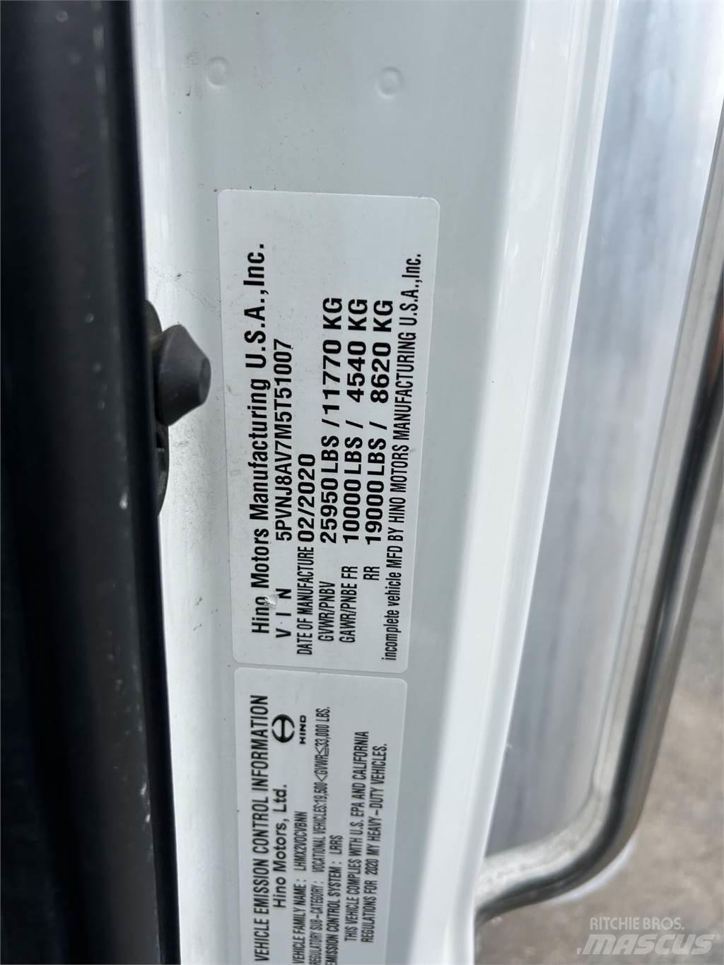 Hino L6 Skriňová nadstavba