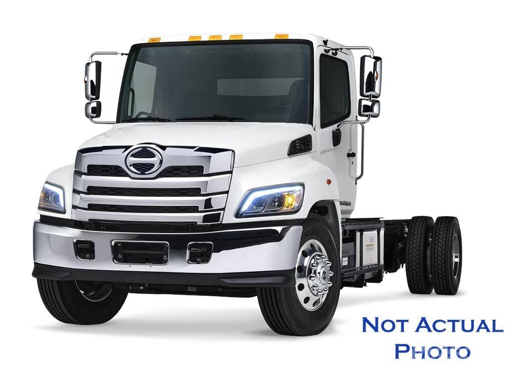 Hino L7 Nákladné vozidlá bez nadstavby
