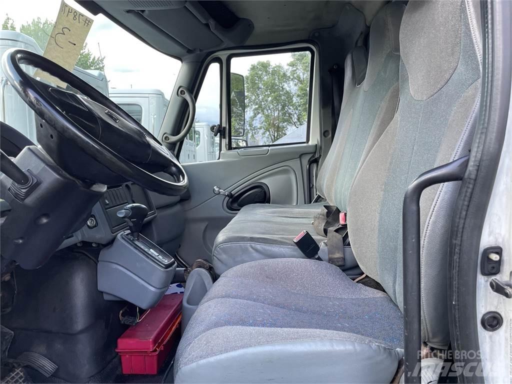 International 4300 Ďalšie nákladné vozidlá