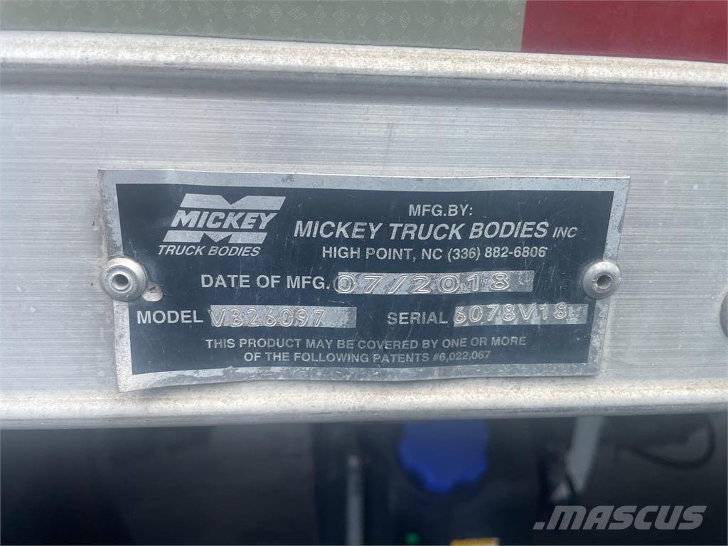 Isuzu FTR Skriňová nadstavba