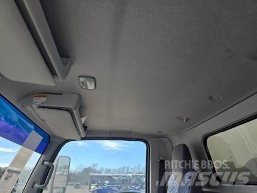 Isuzu NPR HD Skriňová nadstavba