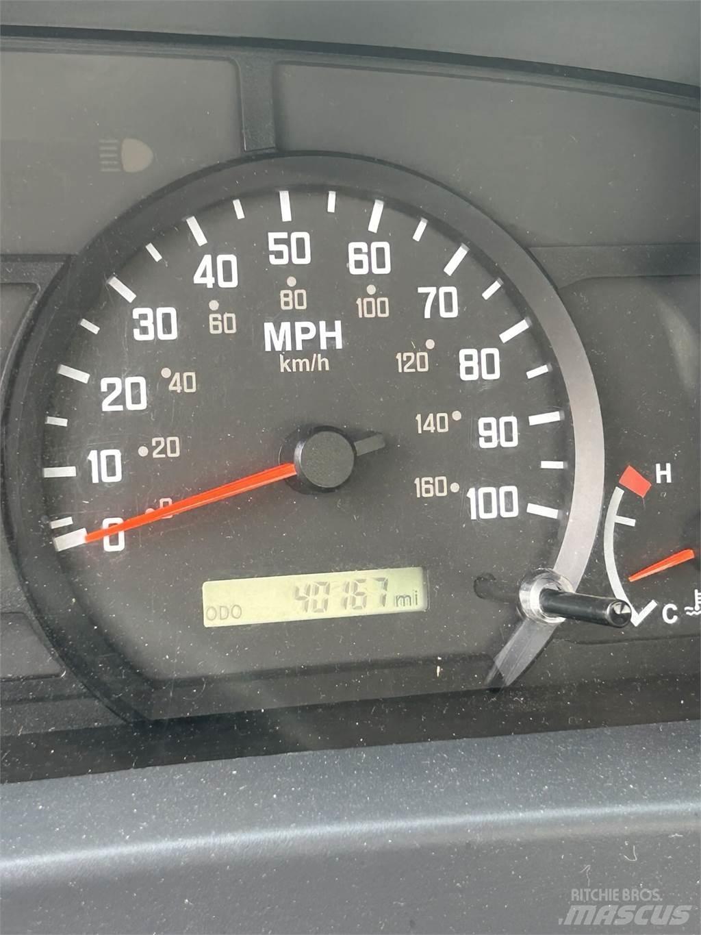 Isuzu NPR HD Ďalšie nákladné vozidlá