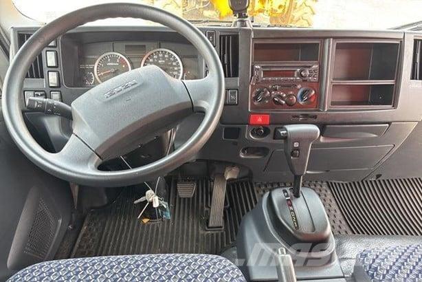 Isuzu NPR HD Skriňová nadstavba