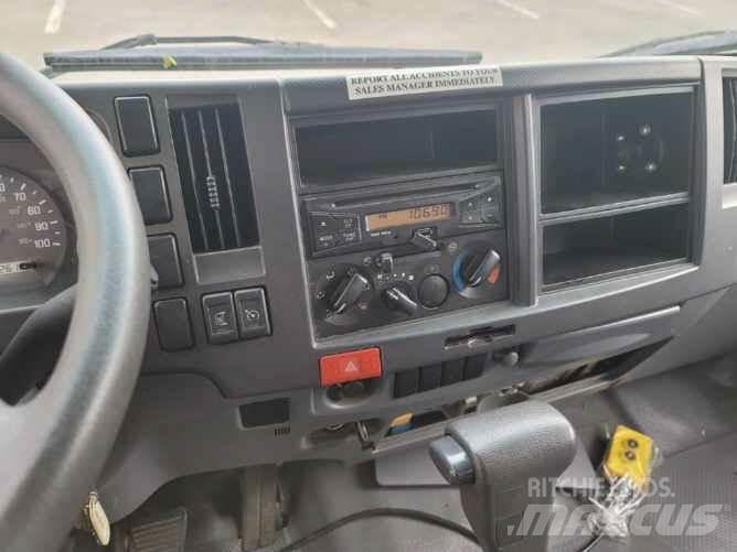 Isuzu NPR HD EFI 14' Sklápače