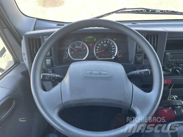 Isuzu NPR XD Skriňová nadstavba