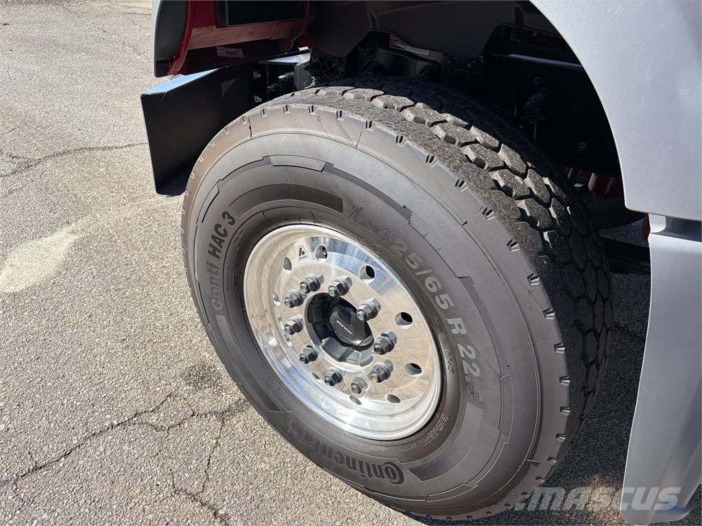 Mack GR64FR Domiešavače betónu