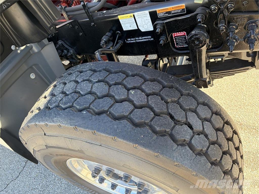 Mack GR64FR Domiešavače betónu