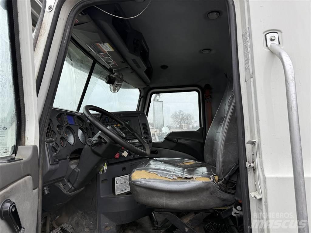 Mack GU700 Nákladné vozidlá bez nadstavby