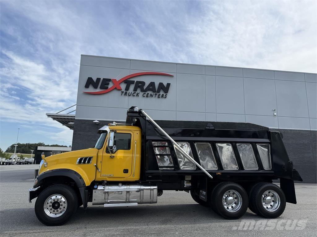 Mack GU713 Sklápače