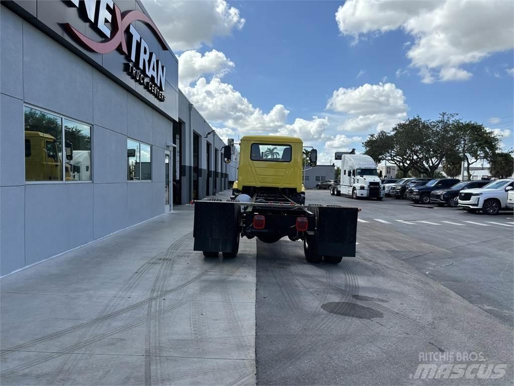 Mack MD7 42R Lesníctvo - ostatné