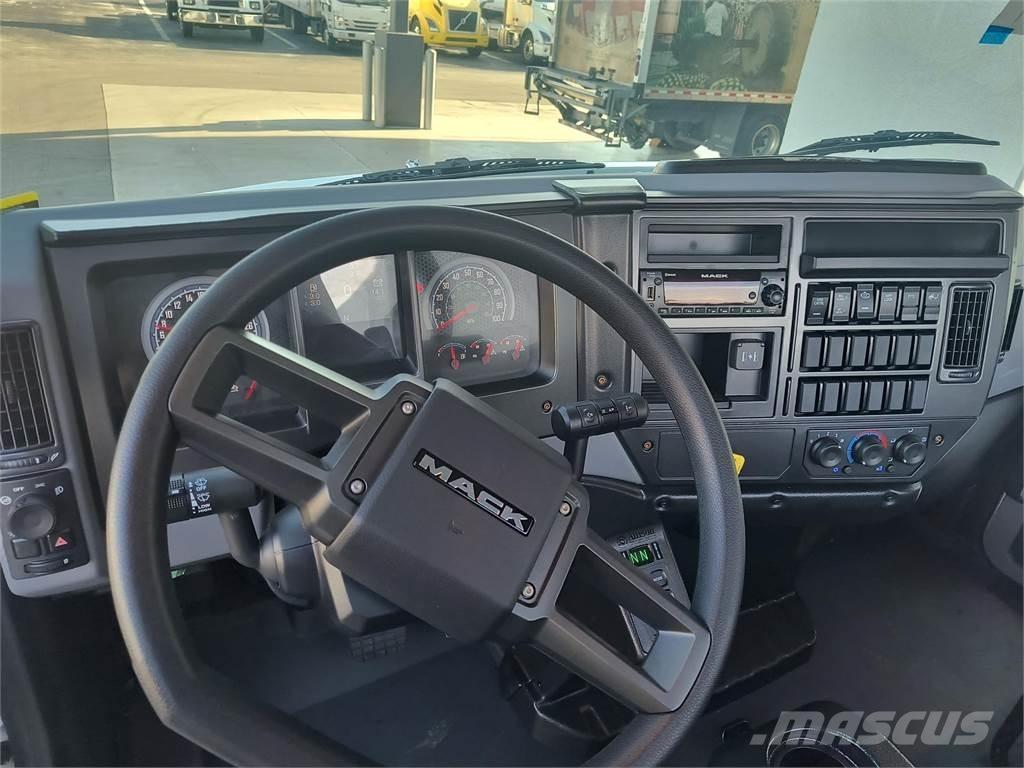 Mack MD7 42R Nákladné vozidlá bez nadstavby