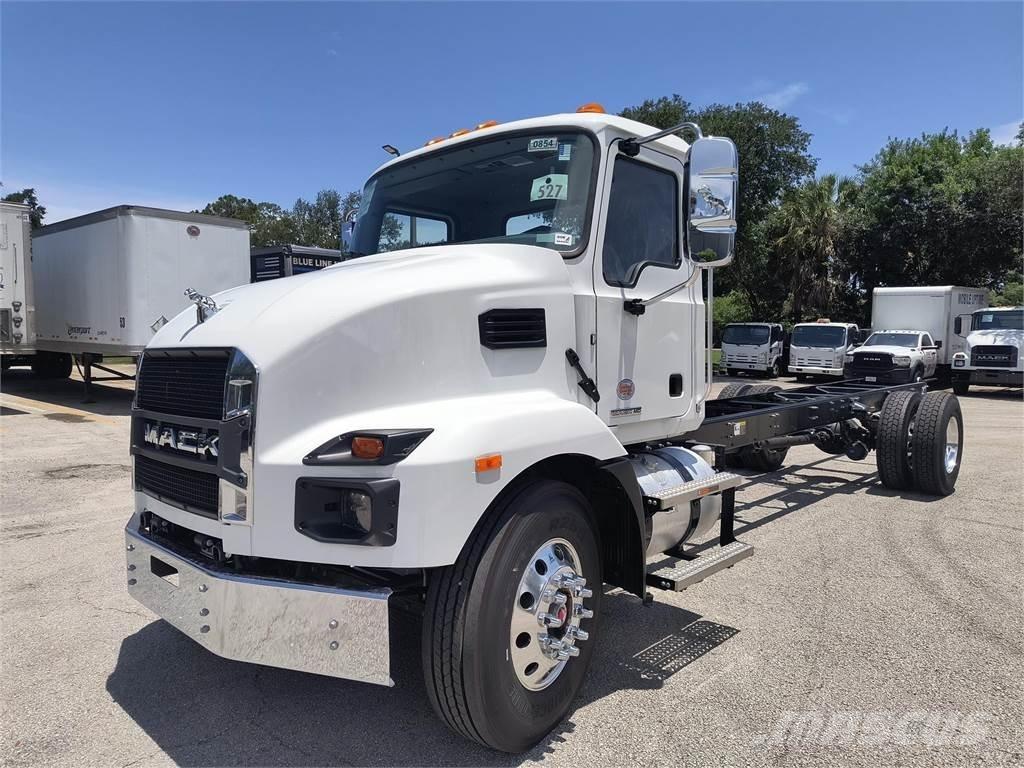 Mack MD7 42R Sklápače