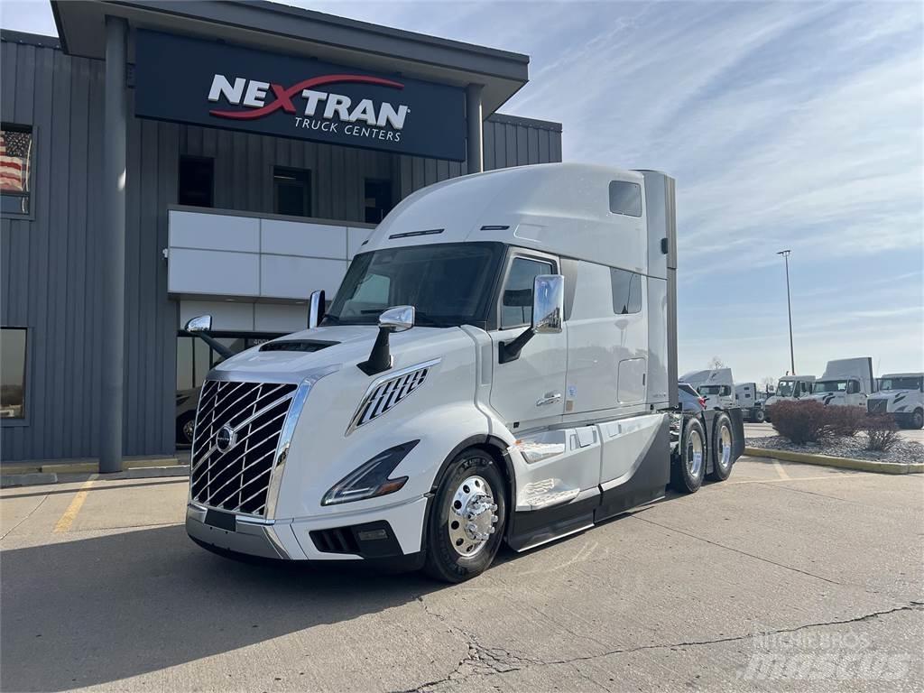 Volvo NEW VNL860 Ťahače