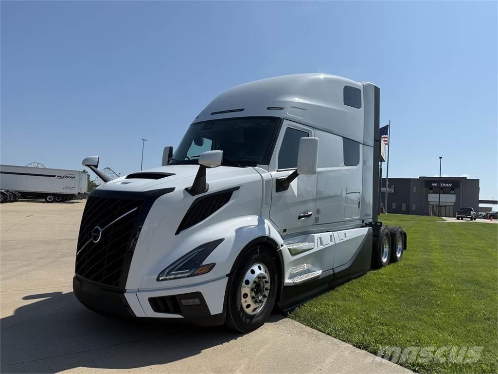 Volvo NEW VNL860 Ťahače