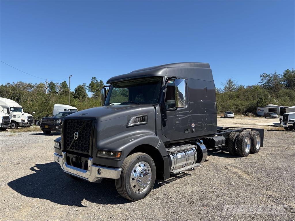 Volvo VAH64600 Hákový nosič kontajnerov