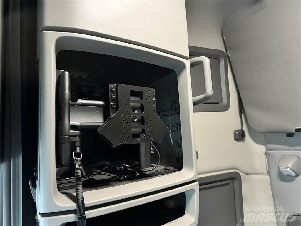 Volvo VNL64T760 Ťahače