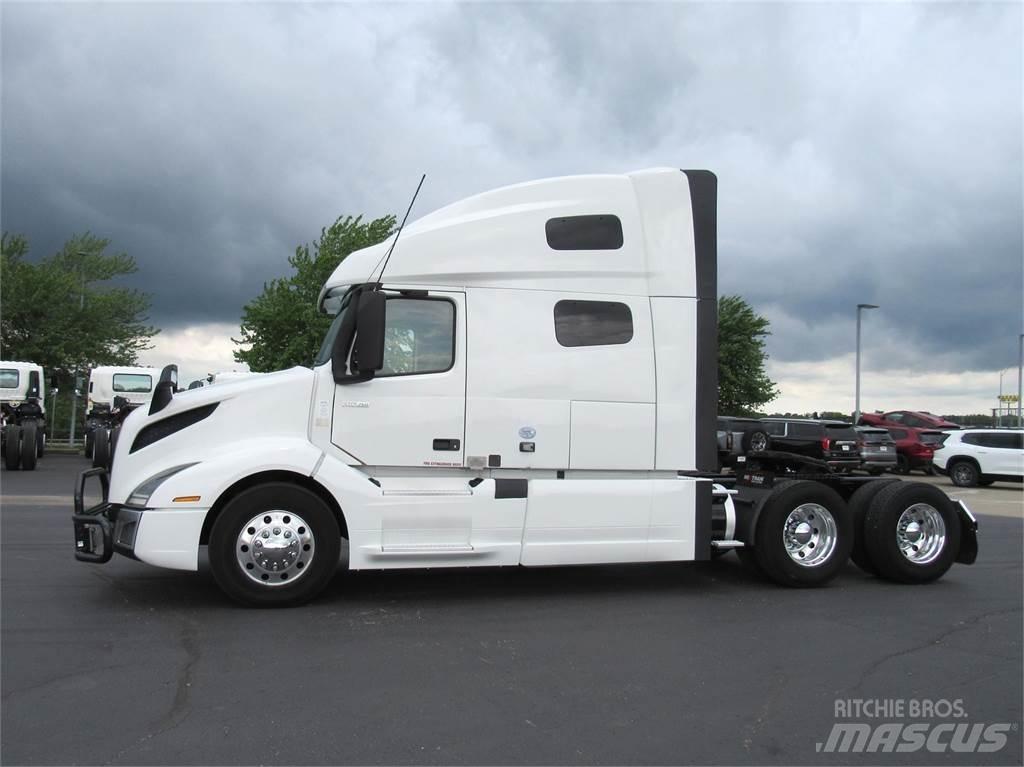 Volvo VNL64T760 Ťahače