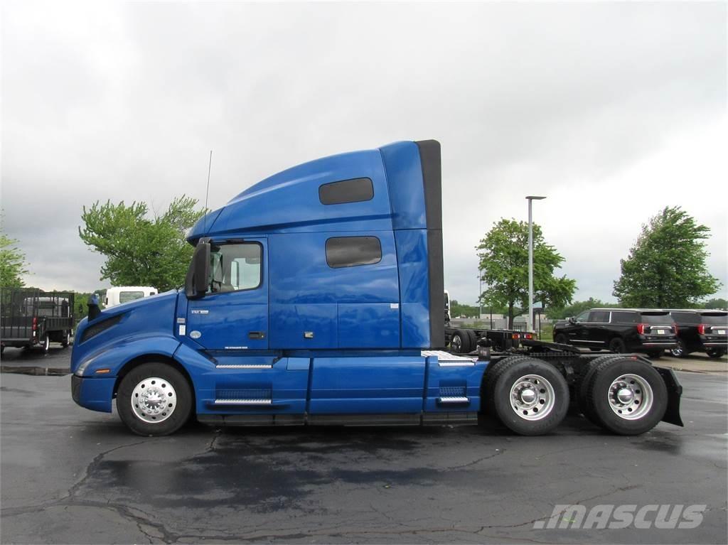 Volvo VNL64T760 Ťahače