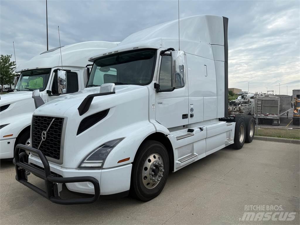 Volvo VNL64T760 Ťahače
