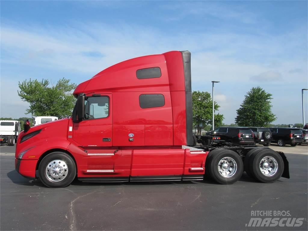Volvo VNL64T760 Ťahače