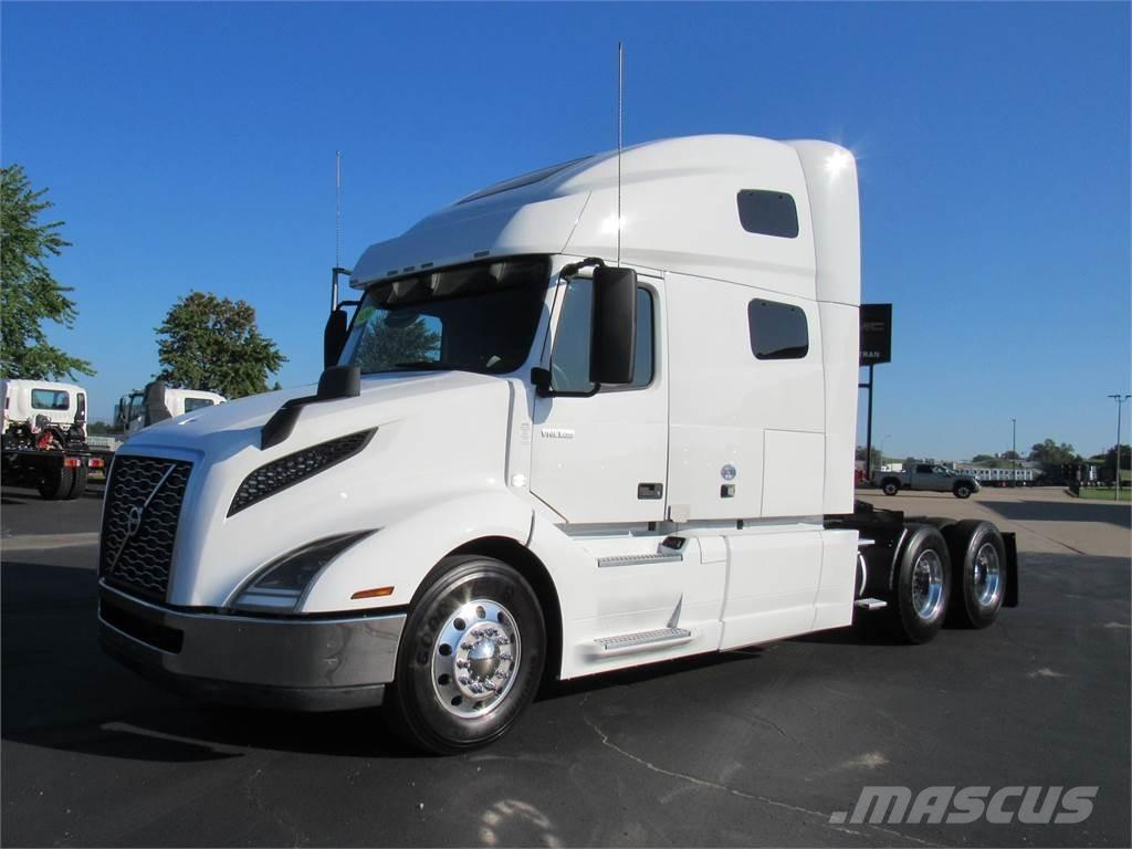 Volvo VNL64T760 Ťahače