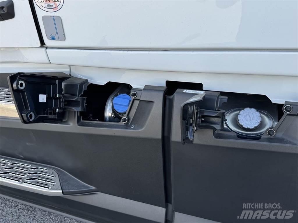 Volvo VNL64T860 Ťahače