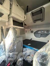 Volvo VNL64T860 Ťahače
