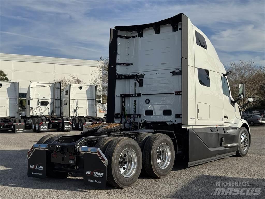 Volvo VNL64T860 Ťahače