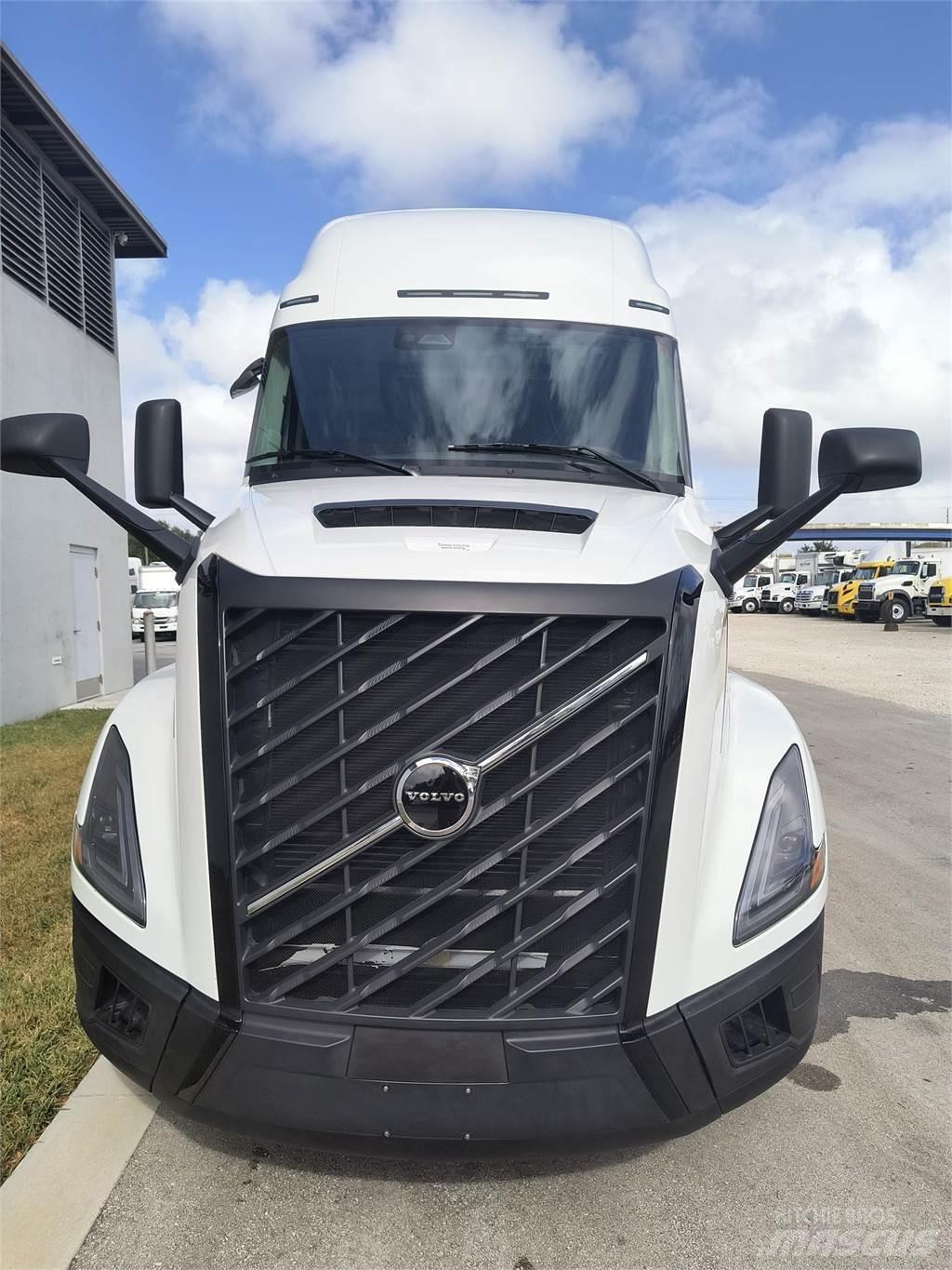 Volvo VNL64T860 Ťahače
