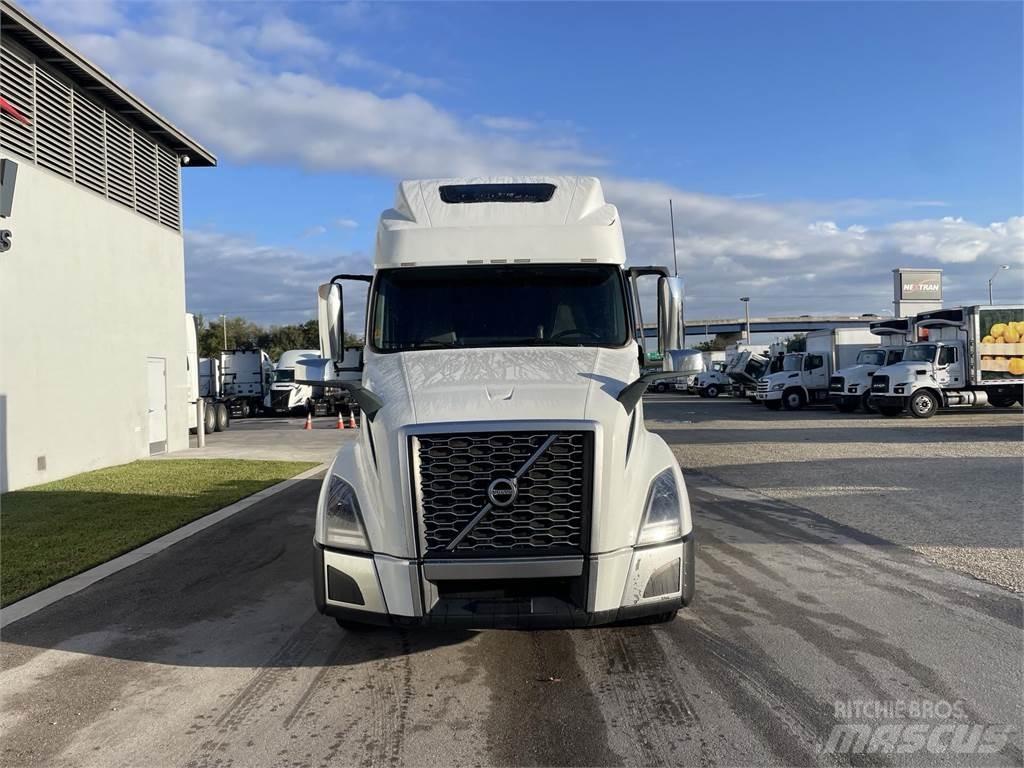 Volvo VNL64T860 Ťahače