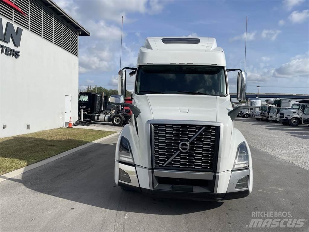 Volvo VNL64T860 Ťahače