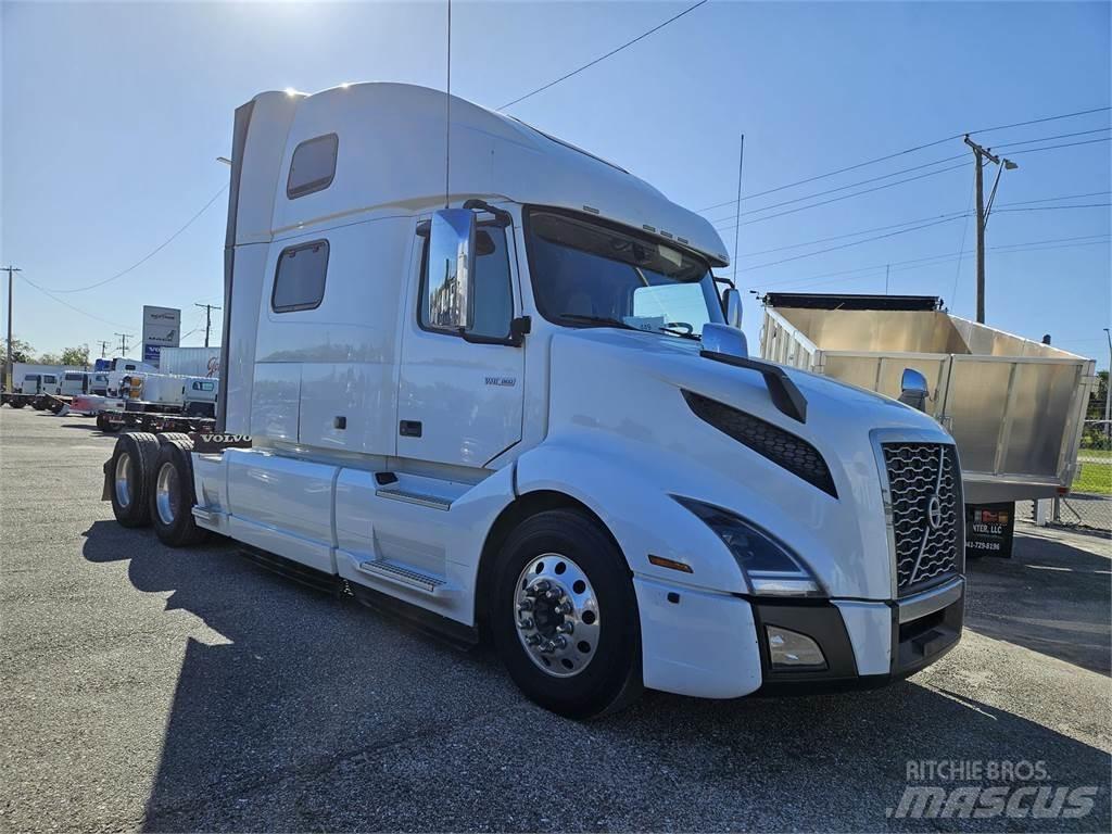 Volvo VNL64T860 Ťahače