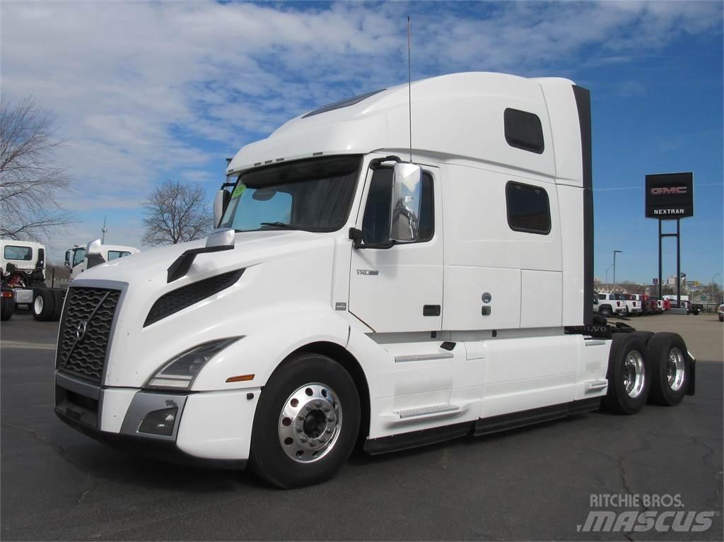 Volvo VNL64T860 Ťahače
