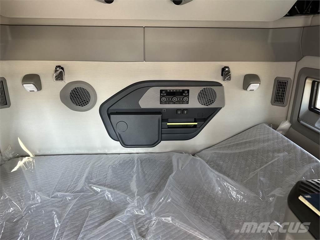Volvo VNL64T860 Ťahače