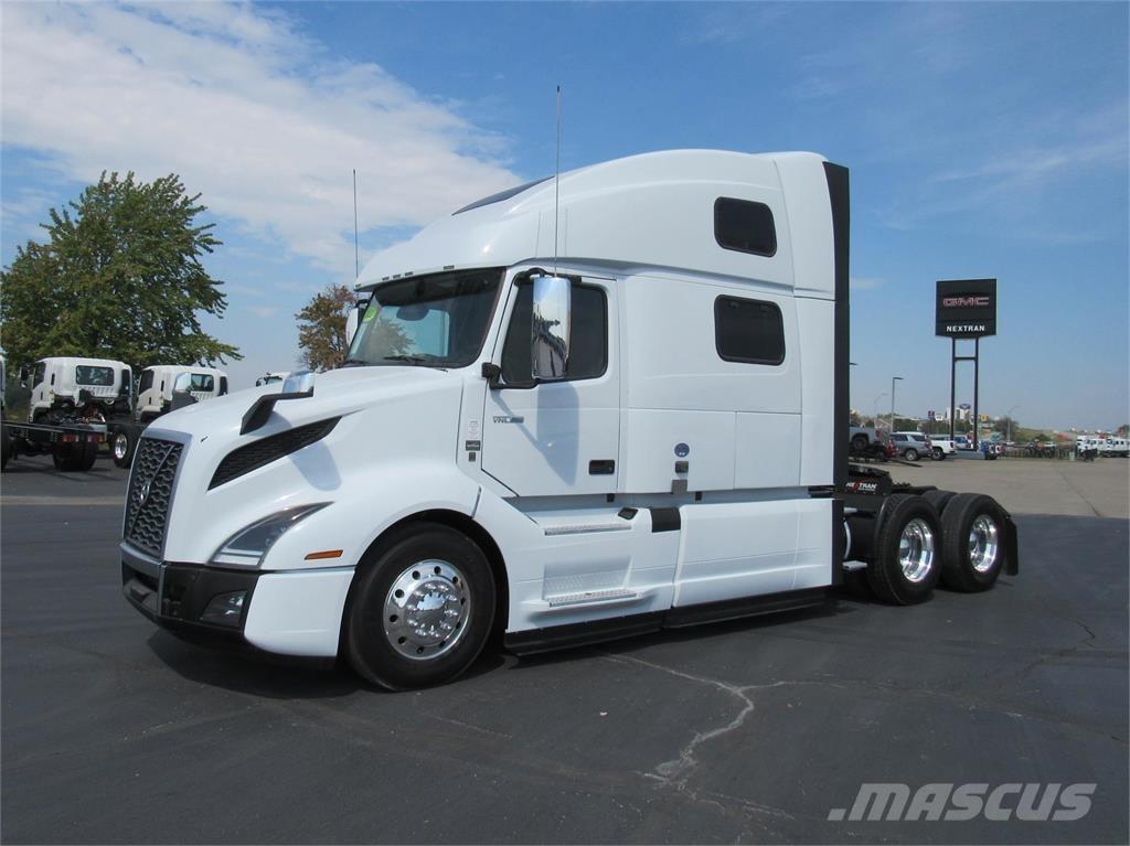Volvo VNL64T860 Ťahače