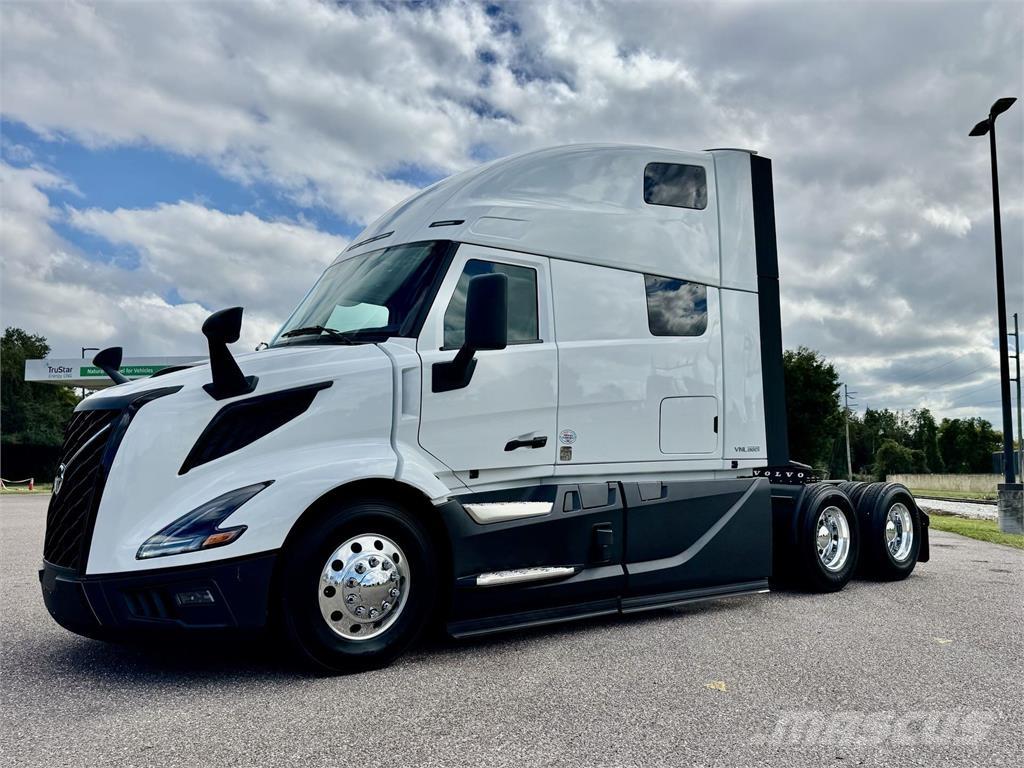 Volvo VNL64T860 Ťahače