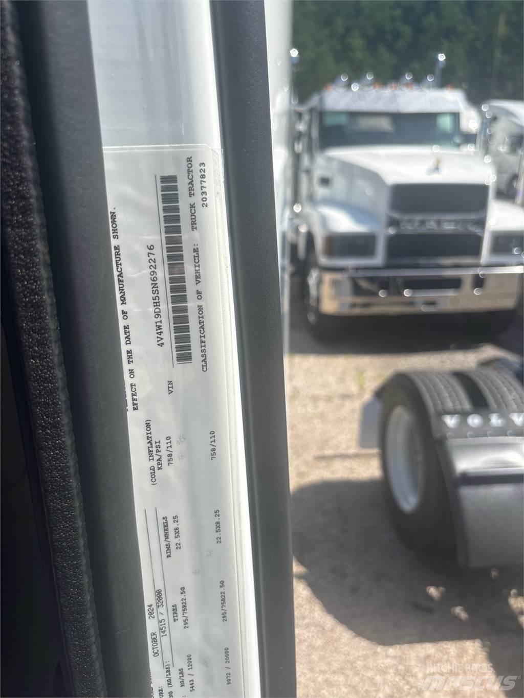 Volvo VNR42T300 Ťahače