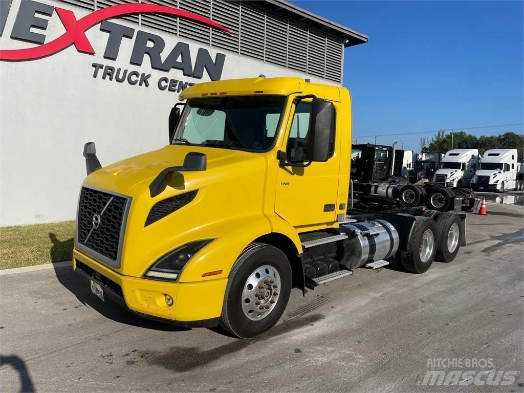 Volvo VNR64T Ťahače