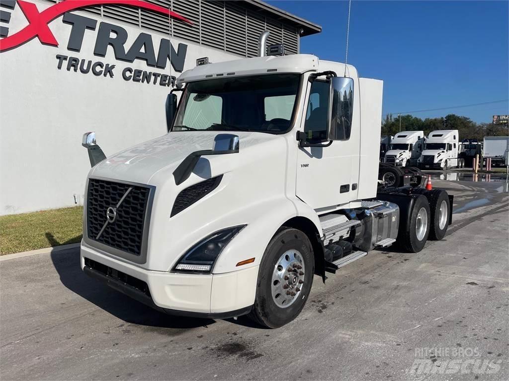 Volvo VNR64T Ťahače
