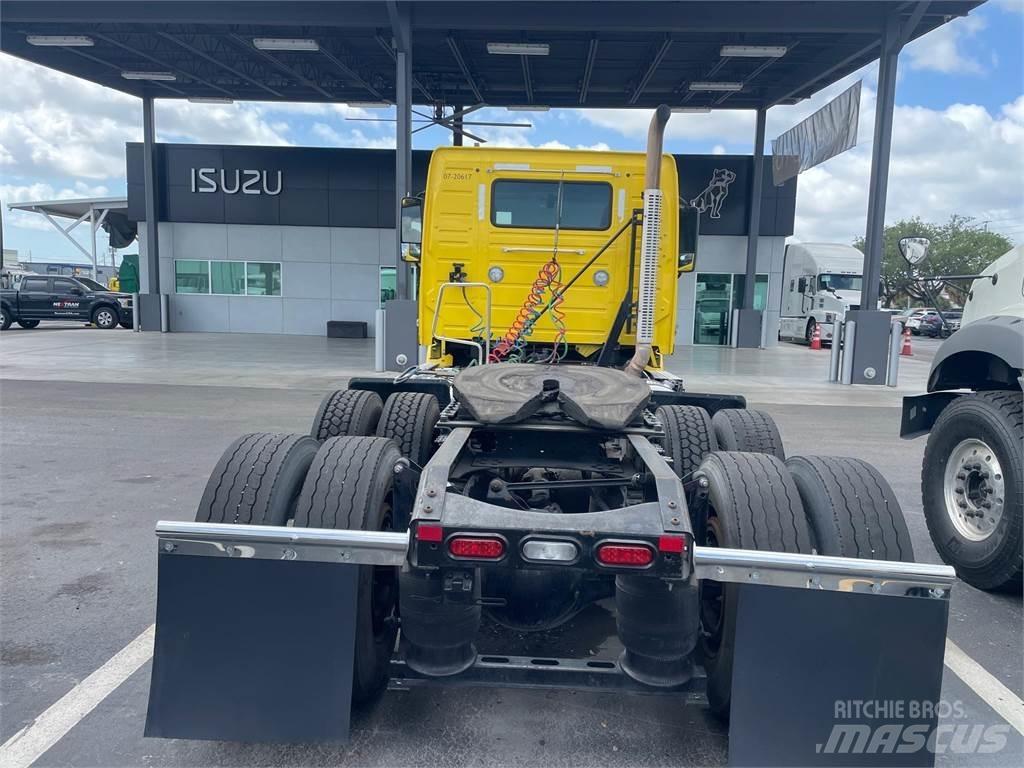 Volvo VNR64T300 Ťahače