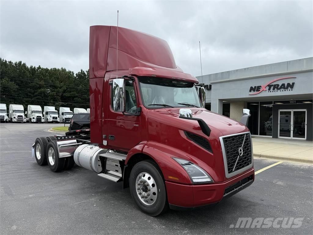 Volvo VNR64T300 Ťahače