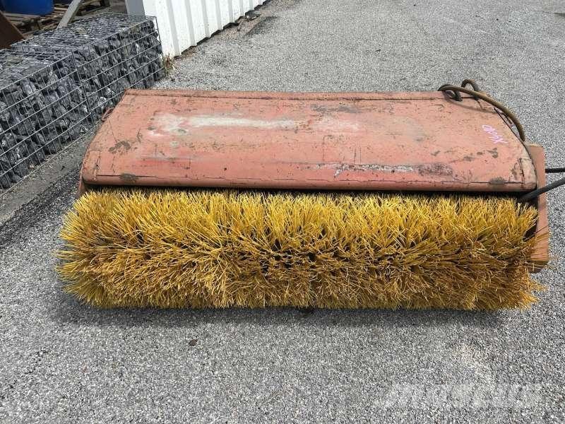  AUTRE 1700mm Zametacie vozidlá