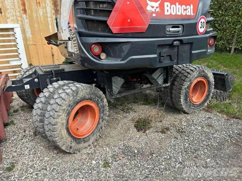 Bobcat E57W Kolesové rýpadlá