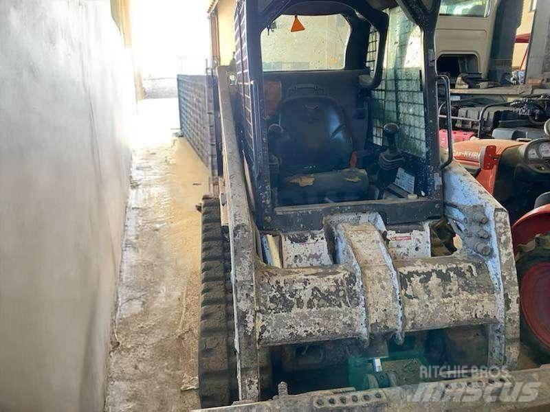 Bobcat T140 Mininakladače