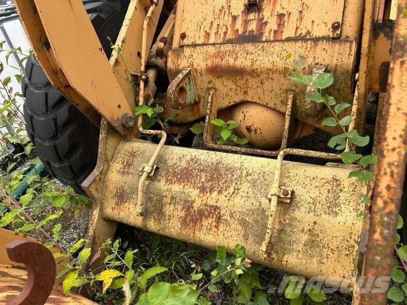 CASE W14 Kolesové nakladače