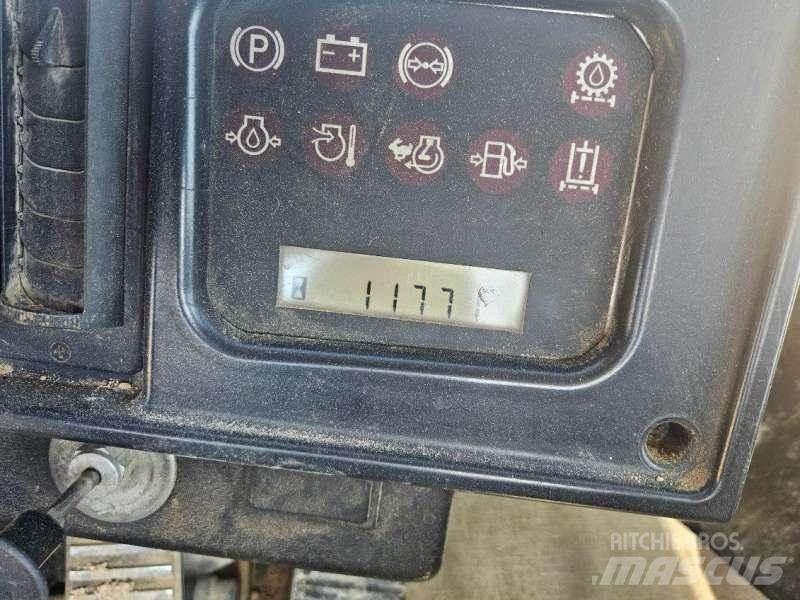 CAT 836H Pôdne kompaktory
