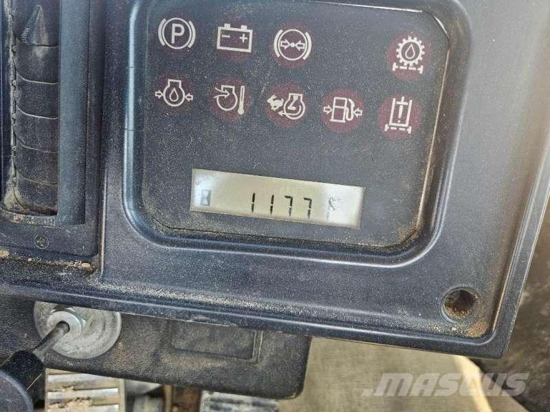 CAT 836H Pôdne kompaktory