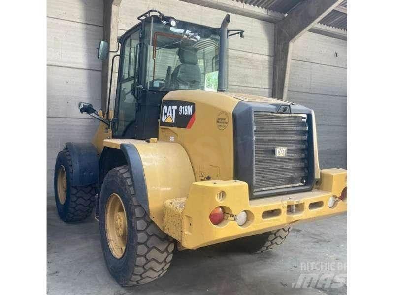 CAT 918M Kolesové nakladače