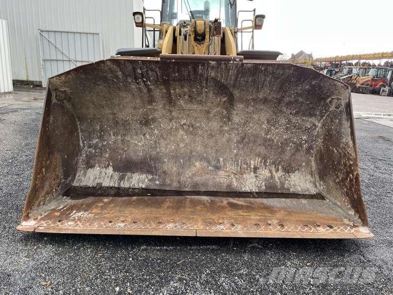 CAT 962G Kolesové nakladače