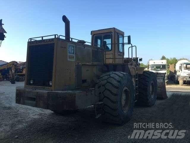 CAT 988B Kolesové nakladače
